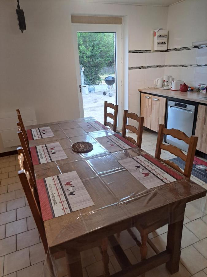 הוילה Fillé L'Ecusson מראה חיצוני תמונה